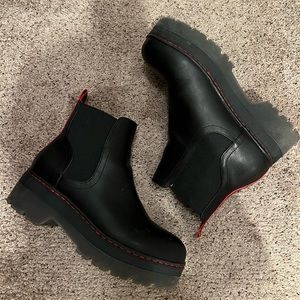 MIA Cayson Platform Chelsea Boot